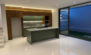 Casa en venta en Solares Residencial