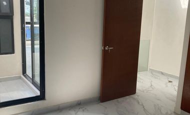 VENTA Casa de 3 recámaras en Col. Primero de Mayo Sur