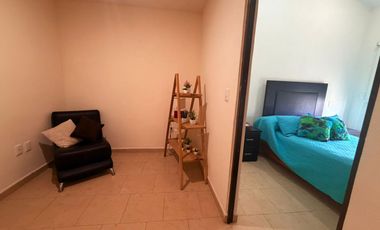 RENTA DEE CASA AMUEBLADA EN BOSQUES DEL DORADO SALIDA LEON SILAO  3 RECAMARAS