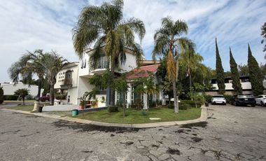 Valle Real, hermosa residencia de 4 recámaras