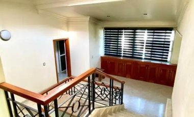 Valle Real, hermosa residencia de 4 recámaras