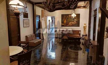 Hotel di jual di Solo Surakarta dekat sriwedari manahan Radjiman