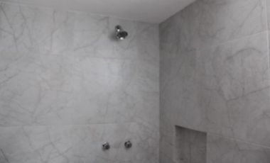 Casa de 3 niveles en Calle 99 B Poniente 115 Colonia Arboledas de Loma Bella a 2 cuadras Av. 16 de septiembre