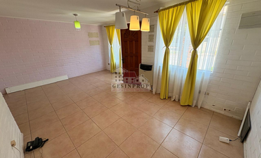 Casa Con Piscina 5d/2b, Villa Jardines De Santa María, Maipú