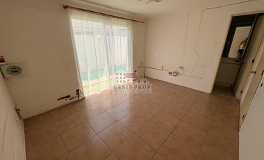 Casa Con Piscina 5d/2b, Villa Jardines De Santa María, Maipú