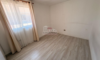 Casa Con Piscina 5d/2b, Villa Jardines De Santa María, Maipú