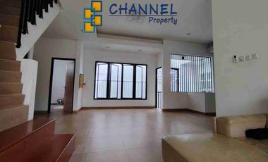 DIJUAL RUMAH MEWAH ADA KOLAM RENANG DALAM BINTARO JAYA