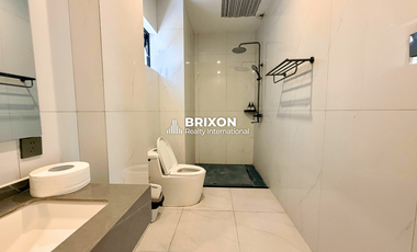 Luxury 3-Storey Hillside Villa with Pool in Clark near Golf Course Sun Valley D'heights