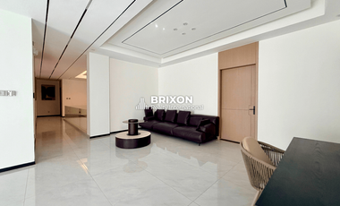 Luxury 3-Storey Hillside Villa with Pool in Clark near Golf Course Sun Valley D'heights