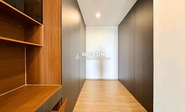 Luxury 3-Storey Hillside Villa with Pool in Clark near Golf Course Sun Valley D'heights