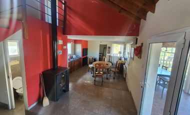 Propiedad en Doradillo ,casa,departamento,invernadero,patio parquizado