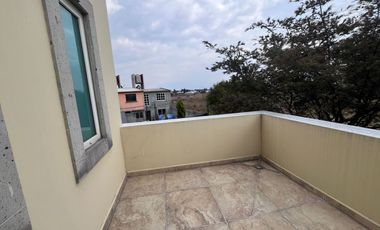 Casa en renta en exclusivo Arces Residencial, Metepec
