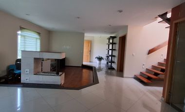 Casa en renta en exclusivo Arces Residencial, Metepec