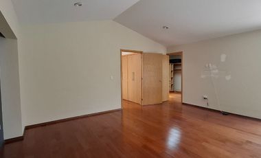 Casa en renta en exclusivo Arces Residencial, Metepec