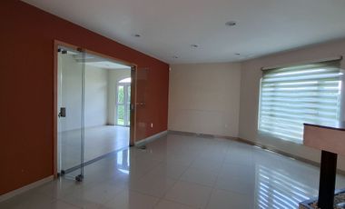 Casa en renta en exclusivo Arces Residencial, Metepec