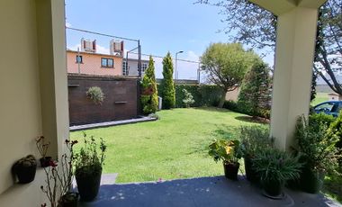 Casa en renta en exclusivo Arces Residencial, Metepec