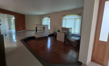 Casa en renta en exclusivo Arces Residencial, Metepec
