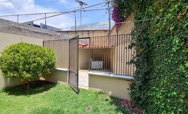 Casa en renta en exclusivo Arces Residencial, Metepec