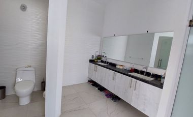 Casa en Renta en el Fraccionamiento Lomas de Cocoyoc, Morelos.