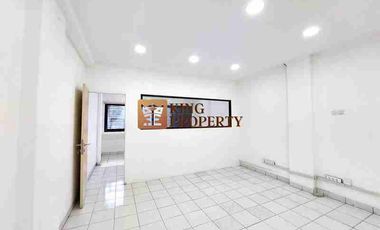 Disewa Ruko 3,5Lantai Ex Bank Jembatan Lima Prime Spot, Cocok untuk Usaha Apapun, Profit Tinggi