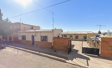 Vive la experiencia de comprar inteligente!! Venta de amplia casa en recuperación bancaria entrega de 3 a 6 meses, COLONIA REPÚBLICA, CUAUHTÉMOC,CHIH.