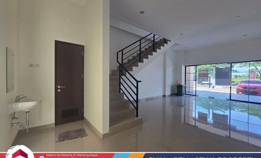 Sewa Ruko Baru Gress! Desain Modern 3 Lantai, Parkir Luas Unit Komersial Eksklusif 2026 Bangunan Baru Lokasi Strategis Dan Bebas Banjir Di Metland Men