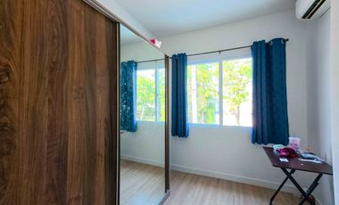 Urgent Sale! Best Value in the Project! ​Blessity Park Wongwaen-Lamlukka: Premium Corner Townhome, 3 Bedrooms, 2 Parking Spaces.