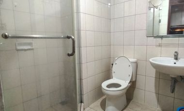 Sewa Studio Bulanan Full Furnish Lantai Rendah di Apartemen Royal Mediterania Garden