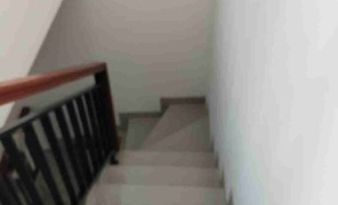 Di jual rumah cantik daerah cempaka putih timur 26 D jakarta pusat.