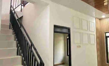 Di jual rumah cantik daerah cempaka putih timur 26 D jakarta pusat.