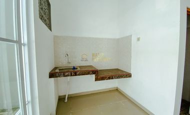 RUMAH MEWAH TANAH LUAS DI MAGUWOHARJO SLEMAN SHM