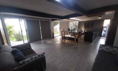 Casa moderna en fraccionamiento con vigilancia y alberca