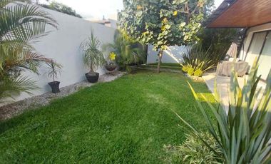 Casa moderna en fraccionamiento con vigilancia y alberca