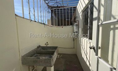 Departamento de 2 recámaras - RENTA, Real Solare