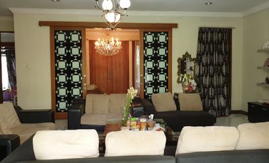 Dijual Rumah Mainroad Arcamanik Untuk Dagang, Bisnis dan Usaha Ref.05261