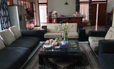 Dijual Rumah Mainroad Arcamanik Untuk Dagang, Bisnis dan Usaha Ref.05261