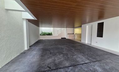 House For Sale at Verdana Homes Villaga, Daang Hari Road, Molino IV, Bacoor Cavite