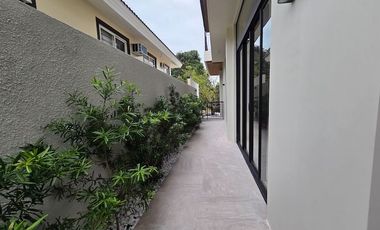House For Sale at Verdana Homes Villaga, Daang Hari Road, Molino IV, Bacoor Cavite
