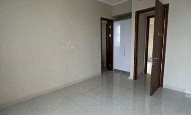 Di Jual Condominium Taman Anggrek Residences 3+1 Bedroom