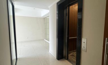 Di Jual Condominium Taman Anggrek Residences 3+1 Bedroom