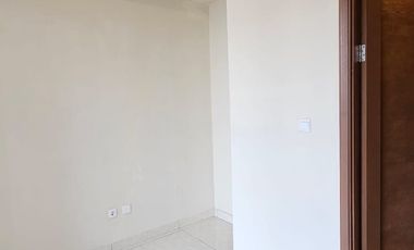 Di Jual Condominium taman Anggrek Residence 3 Bedroom Semi Furnish