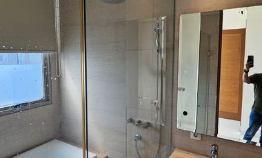 Di Jual Condominium taman Anggrek Residence 3 Bedroom Semi Furnish