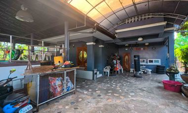 Two Adjacent Detached Houses for Sale – Nimit Mai, Khlong Sam Wa Total land nearly 200 sq.wah. Designed for shared living with privacy.