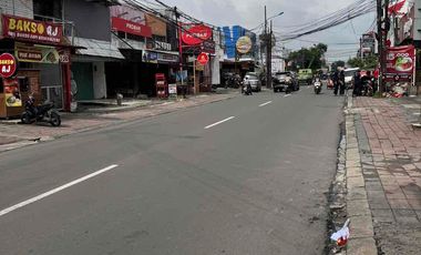 Dijual dan Disewakan Ruko Buaran 3 lantai pinggir jalan raya