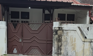 Rumah Disewa Taman Harapan Baru Harga Menarik 30 Jutaan Sisa Lahan Luas 22219 SV