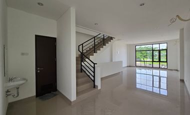 Ruko Conifera 3lt 5x15 75m Hadap Jalan Metland Menteng Cakung