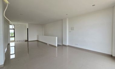 Ruko Conifera 3lt 5x15 75m Hadap Jalan Metland Menteng Cakung