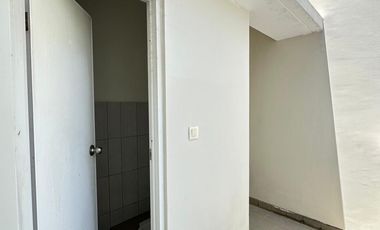 Disewakan Rumah Terawat 2 Lantai di Cluster Amanda Summarecon Bandung