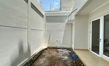 Disewakan Rumah Terawat 2 Lantai di Cluster Amanda Summarecon Bandung