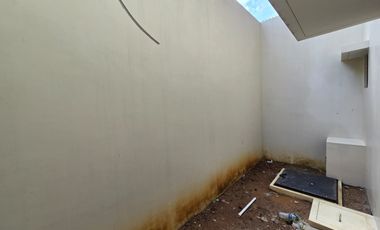 Ruko Conifera 3lt luas 75m 5x15 Metland Menteng Cakung